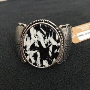 Marbled Stone Scalloped Stretch Bracelet